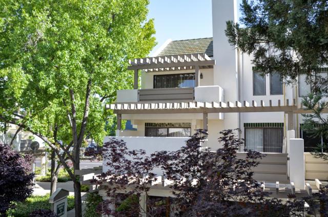 70 Mozden Lane, Pleasant Hill CA: https://media.crmls.org/mediaz/e41f8f43-040e-4970-8511-7c19838203fd.jpg