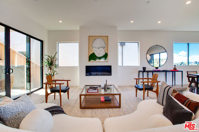 1649 N Bruce Court, Los Angeles CA: https://media.crmls.org/mediaz/e41fe192-2f23-4bde-b2b8-7f5d444b323f.jpg