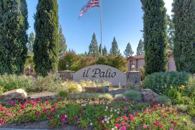 12007 Alta Carmel Ct, San Diego CA: https://media.crmls.org/mediaz/e420cfd4-e55b-4f71-877e-9b73d9d718fd.jpg