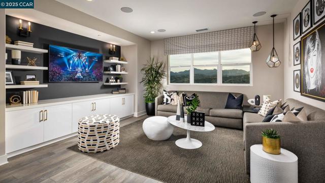 2205 Via Santa Elena, Morgan Hill CA: https://media.crmls.org/mediaz/e421dbf4-ef77-4085-8f7b-312a78e7a8d7.jpg