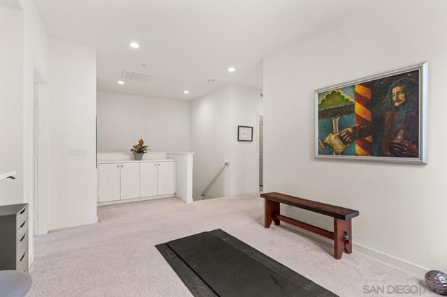 4170 Sitio Cielo, Oceanside CA: https://media.crmls.org/mediaz/e4222c9c-8836-4b12-9243-b502cbb106d5.jpg