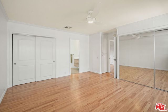 29500 Heathercliff Rd, Malibu CA: https://media.crmls.org/mediaz/e4251e96-3f75-4efa-82e4-19c7d877e852.jpg