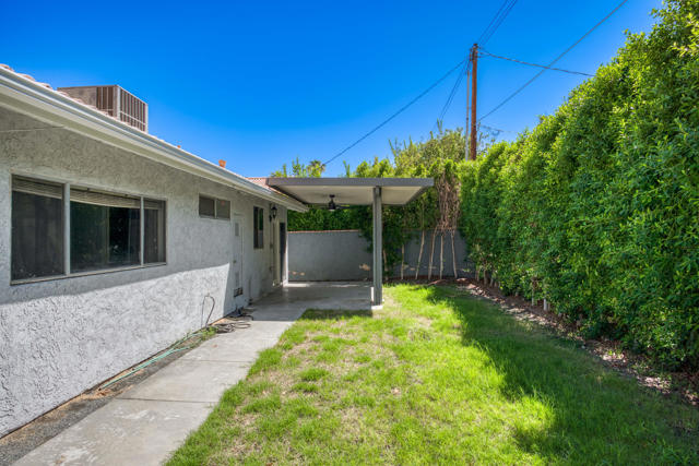77145 Calle Durango, La Quinta CA: https://media.crmls.org/mediaz/e4263ae7-65ad-4700-812e-6dd58396492f.jpg