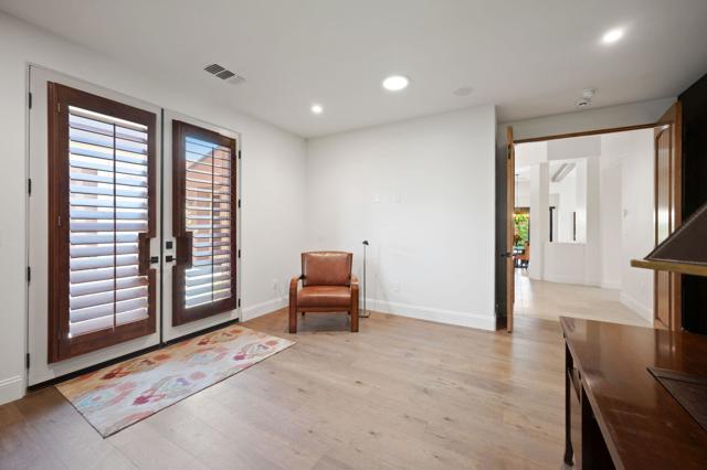 50375 Via Serenidad, La Quinta CA: https://media.crmls.org/mediaz/e426ae1a-783a-4dcf-b6eb-0f958c378905.jpg