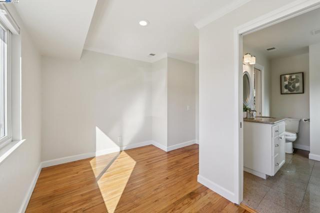 137 Cassandra Pl, San Ramon CA: https://media.crmls.org/mediaz/e4277834-cc72-4c3d-8ee2-3f910b8c67bd.jpg