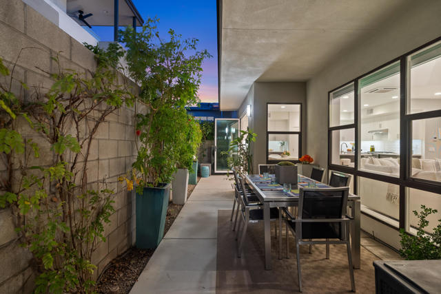 164 Vibe Way, Palm Springs, CA 92262