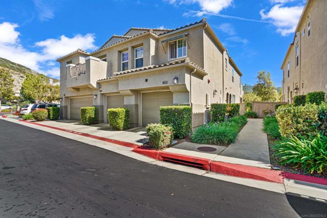 802 Azalea Ave, San Marcos CA: https://media.crmls.org/mediaz/e4289615-68d9-4e00-9b61-05aa58385994.jpg
