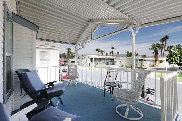 84136 Avenue 44 #135, Indio CA: https://media.crmls.org/mediaz/e4292848-1dbe-4b05-83e0-27192485cdc5.jpg