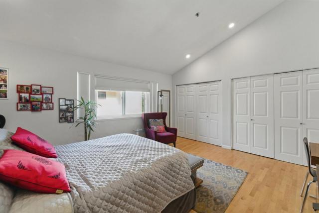 2149 Junction Avenue, Mountain View CA: https://media.crmls.org/mediaz/e429d1f0-011a-49b7-92ad-3009e0a9e634.jpg