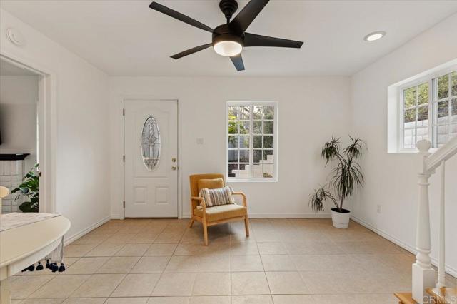 4772 Gateshead Road, Carlsbad CA: https://media.crmls.org/mediaz/e42a0118-f6d8-4bff-9b2a-ef4716567d64.jpg