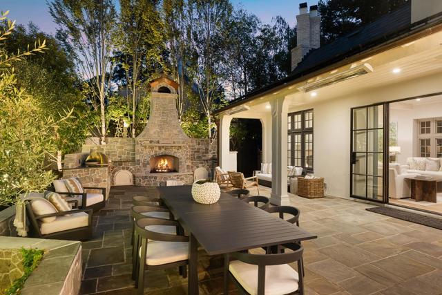 729 Chiltern Road, Hillsborough CA: https://media.crmls.org/mediaz/e42a9cda-7da2-483a-9dbf-e9738f89a654.jpg