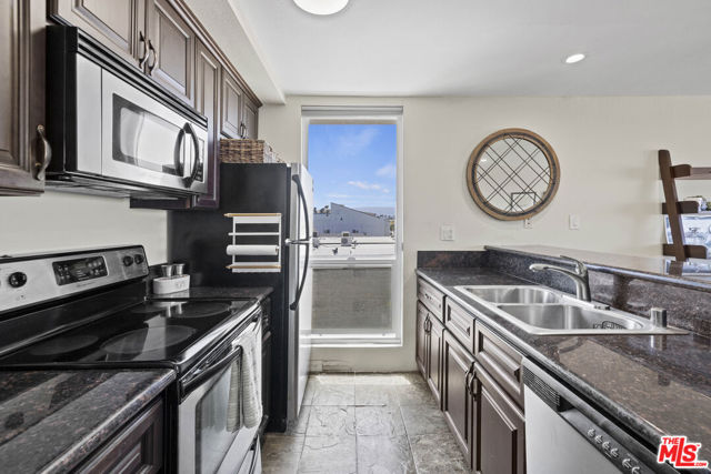 Light-filled kitchen