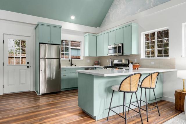 526 S Branciforte Avenue, Santa Cruz CA: https://media.crmls.org/mediaz/e42bf5c2-b583-4c59-8112-ac61152fc802.jpg