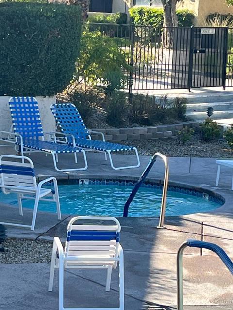 5300 E Waverly Drive, Palm Springs CA: https://media.crmls.org/mediaz/e42c1b8f-9d0c-472b-814c-6bb269c8c77e.jpg