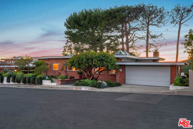 16798 Charmel Lane photo 2