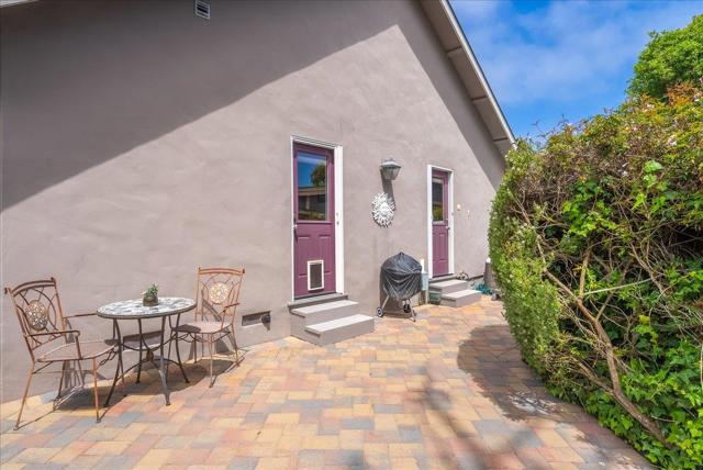 161 Pacific Avenue, Pacific Grove CA: https://media.crmls.org/mediaz/e42c518c-b1fd-4472-85a8-3c0301ab0e10.jpg