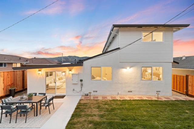 565 Serra Drive, South San Francisco CA: https://media.crmls.org/mediaz/e4319f62-60e2-40a8-8292-2a3a90ff8538.jpg