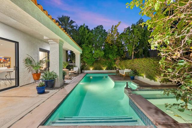 10605 Wimbledon Drive, Rancho Mirage CA: https://media.crmls.org/mediaz/e431e40d-d8d0-4d50-a2d5-f13e9496c0de.jpg