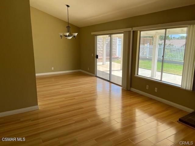 13338 Canyon Ridge Lane, Granada Hills CA: https://media.crmls.org/mediaz/e432182a-8467-4b63-a698-ef1754c15e86.jpg