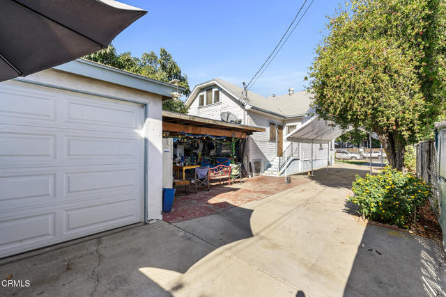 3512 3514 E 7th Street, Los Angeles CA: https://media.crmls.org/mediaz/e4325873-2324-4467-9fb1-d2a8b07dd1c2.jpg