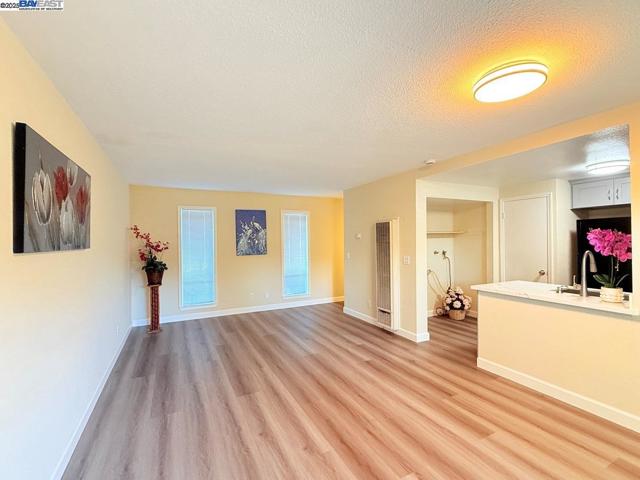 68 El Toro Ct, Fairfield CA: https://media.crmls.org/mediaz/e432a1f8-a8a3-49d4-bb8f-8c07b7ff63b5.jpg