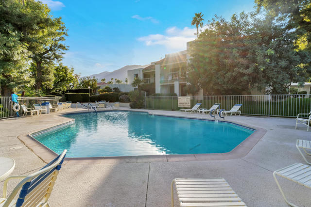 1895 N Via Miraleste #1518, Palm Springs, CA 92262