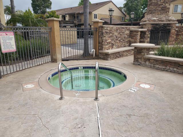 Detail Gallery Image 5 of 7 For 1975 Avenida Del Mexico #216,  San Diego,  CA 92154 - 1 Beds | 1 Baths