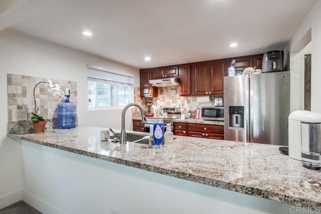 168 S Pierce Street, El Cajon CA: https://media.crmls.org/mediaz/e434c368-cf6a-45af-8d5c-4a8d5b429943.jpg