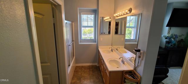 Detail Gallery Image 10 of 18 For 600 Flathead River St, Oxnard,  CA 93036 - 3 Beds | 2/1 Baths