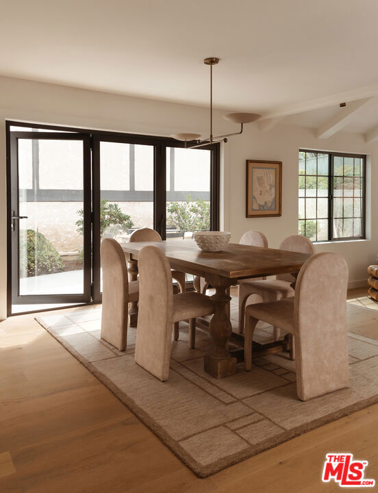 10 Village Circle, Manhattan Beach, California 90266, 3 Bedrooms Bedrooms, ,2 BathroomsBathrooms,Residential,Sold,Village,25585917 10 Village Circle, Manhattan Beach, California 90266, 3 Bedrooms Bedrooms, ,2 BathroomsBathrooms,Residential,Sold,Village,25585917