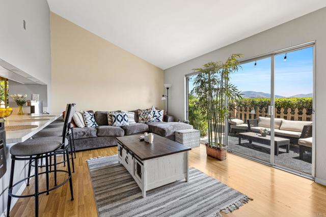 10065 Canyonview Court, Spring Valley CA: https://media.crmls.org/mediaz/e436c2d8-2ad4-447b-a83c-56e4103285b5.jpg