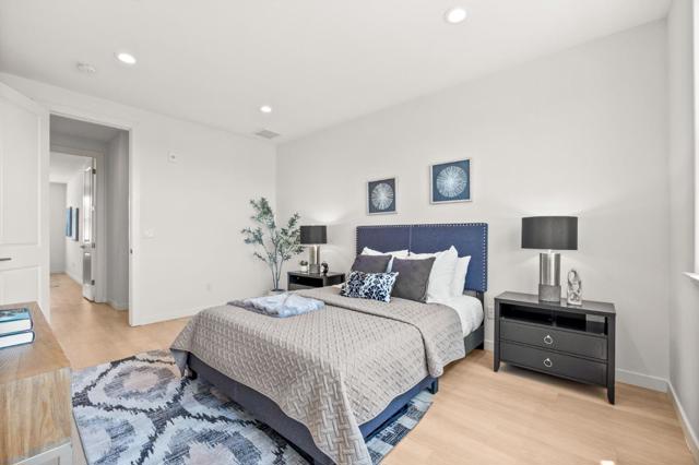 1976 Tarob Court, Milpitas CA: https://media.crmls.org/mediaz/e4385f09-fe40-4a08-a280-dfea4877bef2.jpg