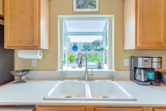 1336 Luxton Street, Seaside CA: https://media.crmls.org/mediaz/e4386fdc-965e-4100-9ae5-0df9245affc7.jpg