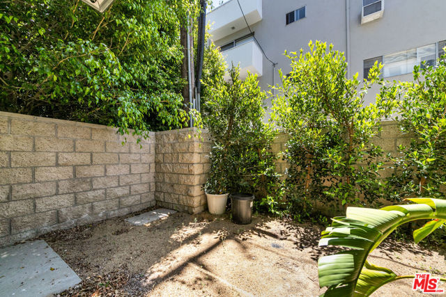1951 Manning Avenue, Los Angeles CA: https://media.crmls.org/mediaz/e4387a77-457c-4960-bed4-c1aa7a86bfb6.jpg