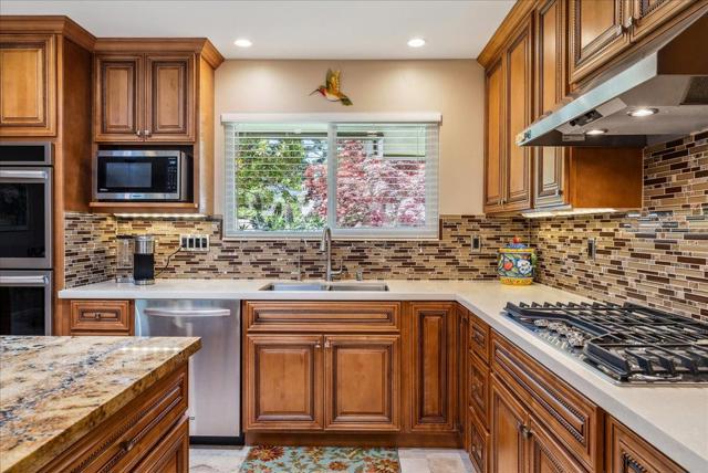 1 Windsor Rise, Monterey CA: https://media.crmls.org/mediaz/e43a1e3b-a5ca-4aa8-97e6-76b00b7bceea.jpg
