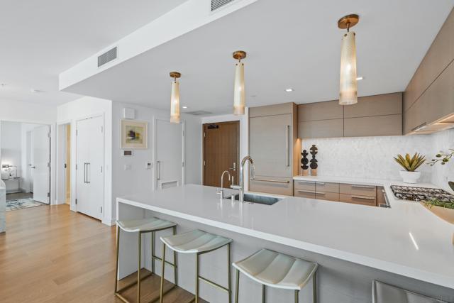 888 W E Street, San Diego CA: https://media.crmls.org/mediaz/e43c21d2-2500-4635-b39d-46b75df1d1a7.jpg