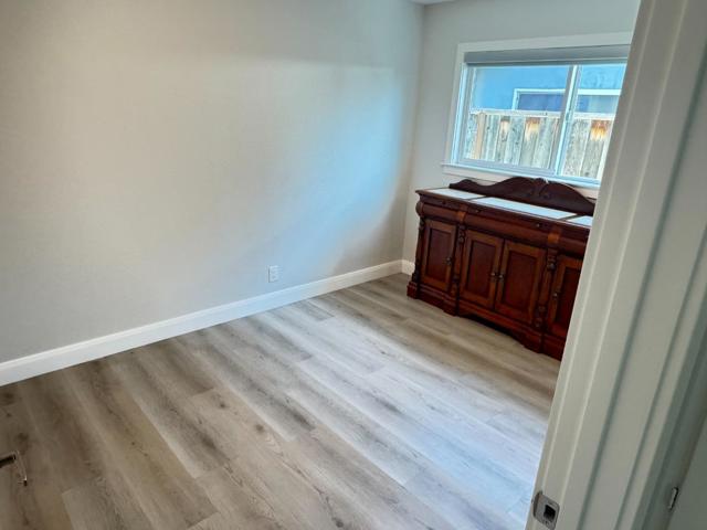 Image 7 of 25 For 5593 Cornell Drive