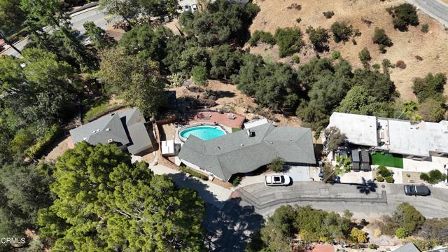 Detail Gallery Image 2 of 45 For 2786 Kennington Dr, Glendale,  CA 91206 - 4 Beds | 3 Baths