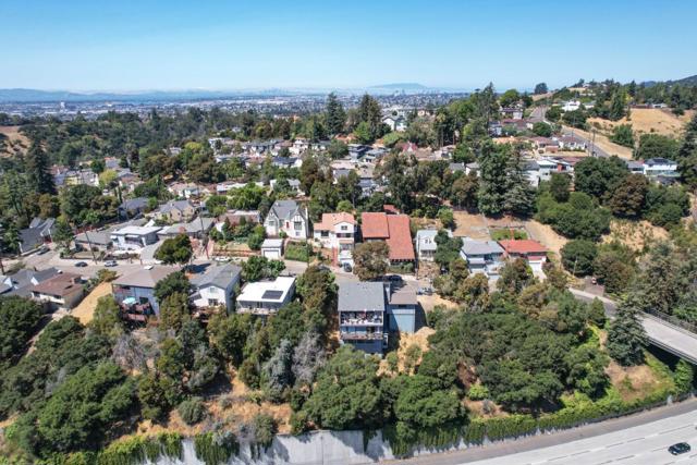 Image 33 of 45 For 3660 Oak Knoll Boulevard