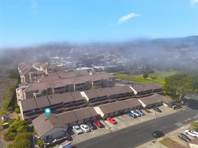 2768 Kilconway Lane, South San Francisco CA: https://media.crmls.org/mediaz/e43d3576-dbe9-4cee-9b71-1b45c74adc90.jpg