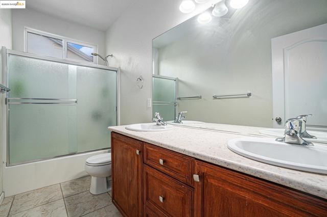 Image 22 of 42 For 1174 Tropicana Ln