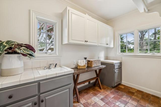 58 Deodora Drive, Atherton CA: https://media.crmls.org/mediaz/e43f45b4-70f7-4866-9cad-b7bc4c0e5bbc.jpg