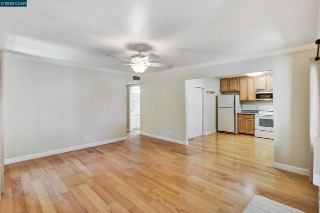 1598 Schenone Ct, Concord CA: https://media.crmls.org/mediaz/e43fc8bf-1a15-4deb-a89b-a8e6a79967ee.jpg