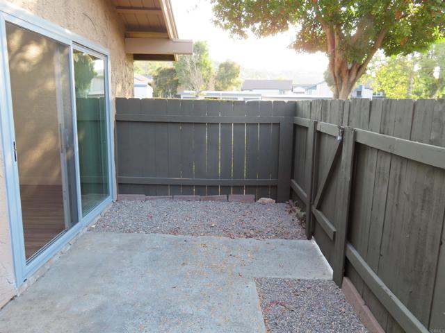 965 Jamacha Road, El Cajon CA: https://media.crmls.org/mediaz/e440d785-042c-4e37-af82-6d75a1954cb0.jpg