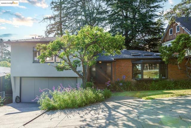 4191 Fruitvale, Oakland CA: https://media.crmls.org/mediaz/e441ad5a-99b2-44a4-9e3b-75115699ee99.jpg