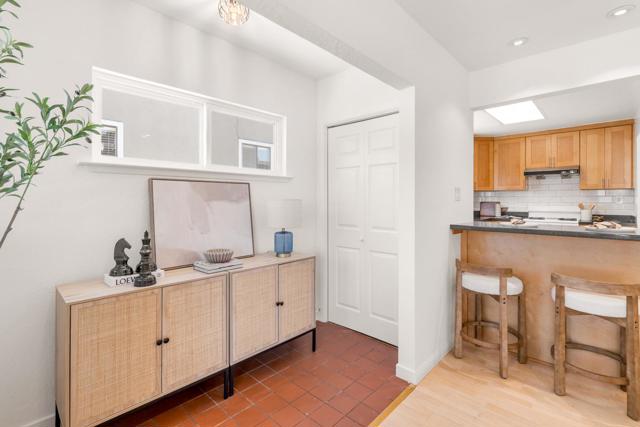 279 Elm Avenue, San Bruno CA: https://media.crmls.org/mediaz/e4428e80-f8f5-4123-a291-c3c5012a6e9a.jpg