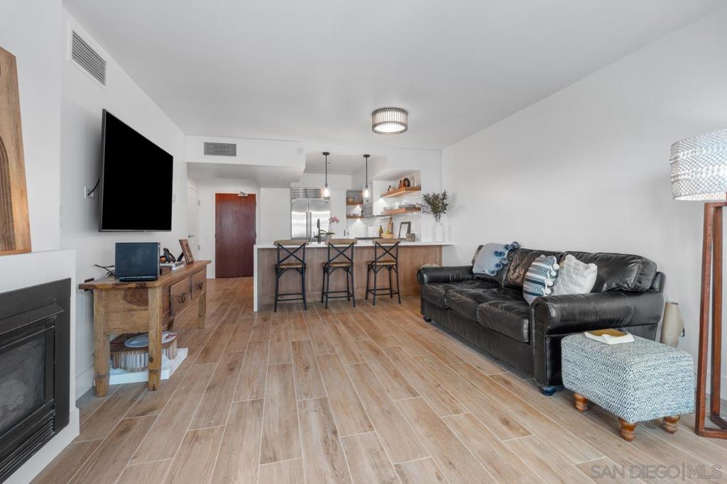 500 Harbor Dr. - photo 12