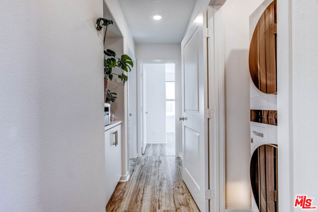 Photo #16: 23331191 Listing 