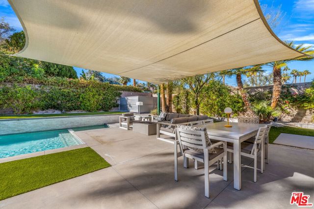 71581 Halgar Road, Rancho Mirage CA: https://media.crmls.org/mediaz/e444135f-1e5e-4b87-9e5a-40a08ff08dac.jpg