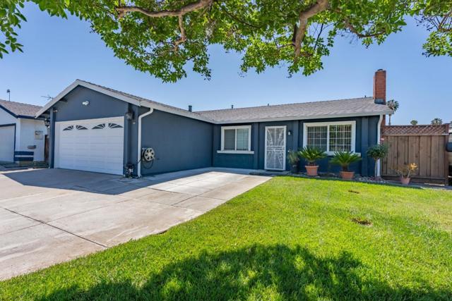 2776 Cramer Circle, San Jose CA: https://media.crmls.org/mediaz/e444485f-3d7f-4f11-8ace-49cae31f3813.jpg
